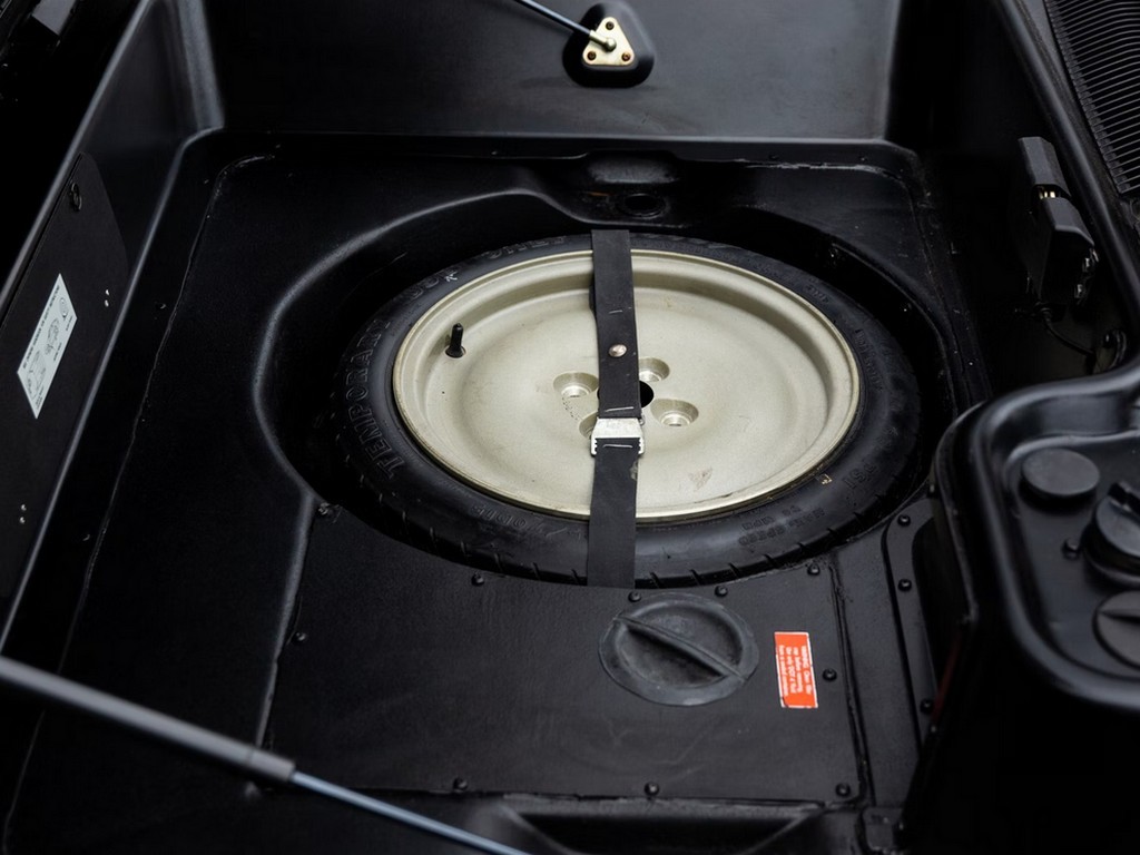 1981 DeLorean DMC-12 - Image 16