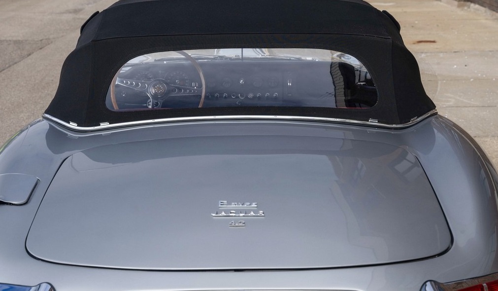 1965 Jaguar E-Type Roadster - Image 19