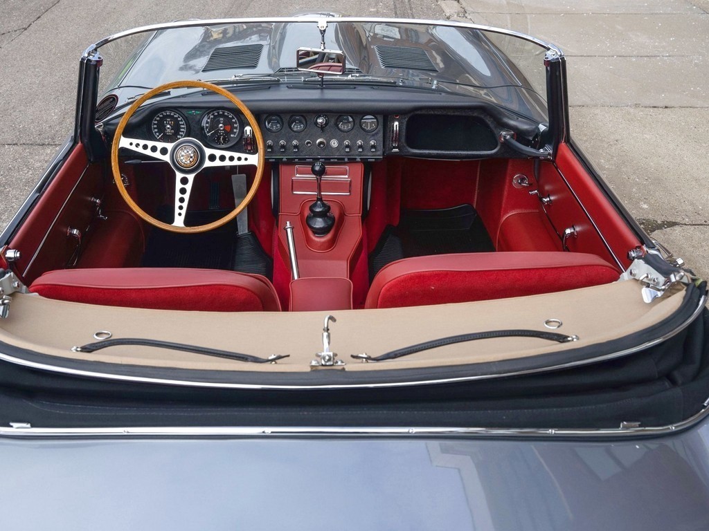 1965 Jaguar E-Type Roadster - Image 20