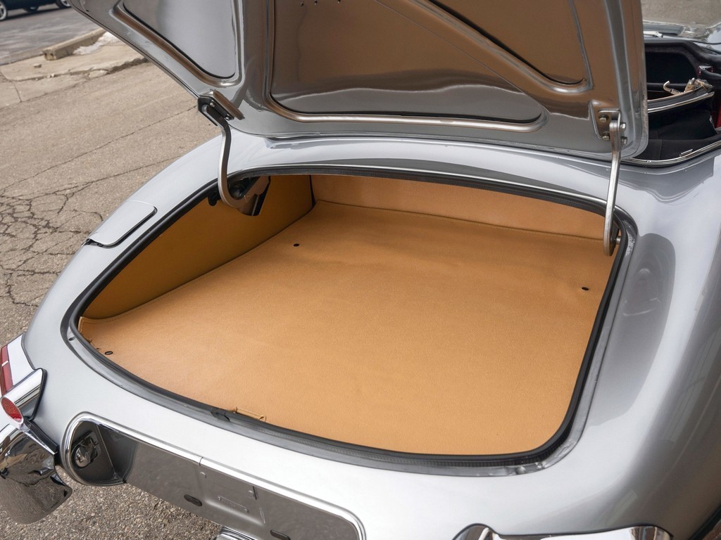 1965 Jaguar E-Type Roadster - Image 29