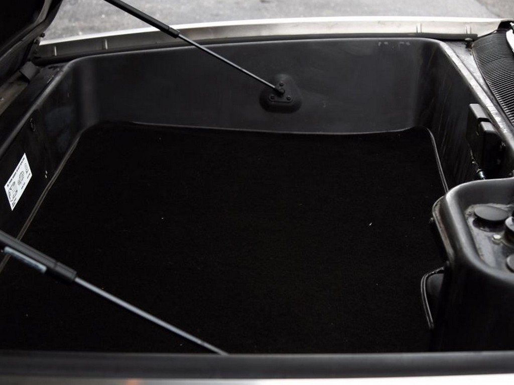 1983 DeLorean DMC‑12 - Image 21