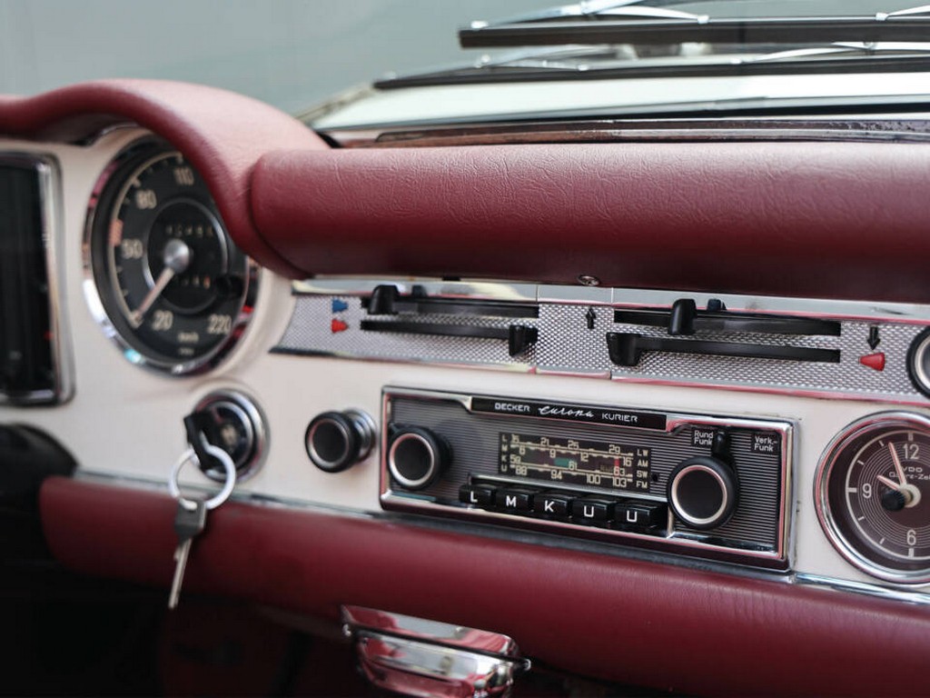 1969 Mercedes-Benz 280 SL “Pagoda” - Image 20