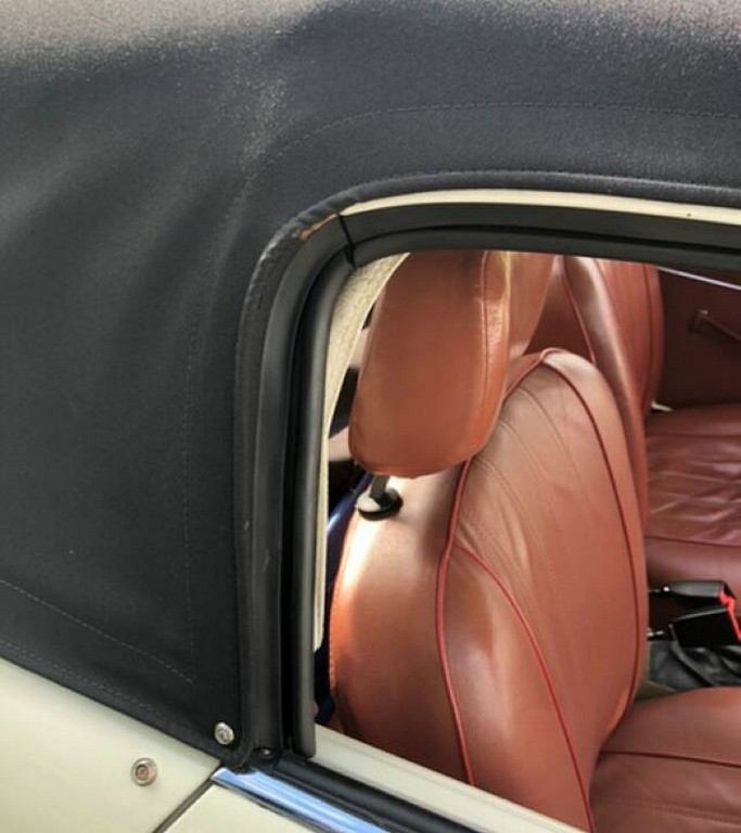 1958 Volkswagen Karmann Ghia 1200 - Image 5