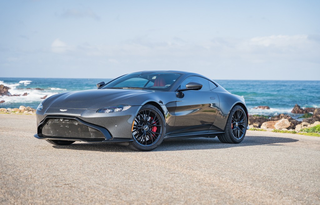 2021 Aston Martin Vantage Coupe - Image 3