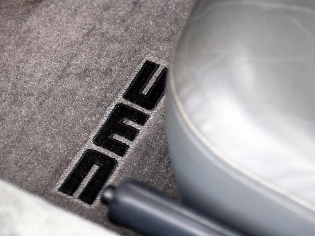 1983 DeLorean DMC‑12 - Image 23