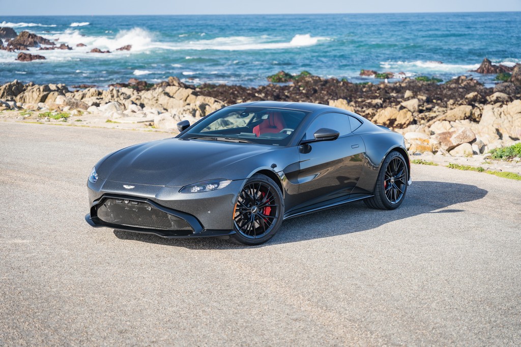 2021 Aston Martin Vantage Coupe - Image 4