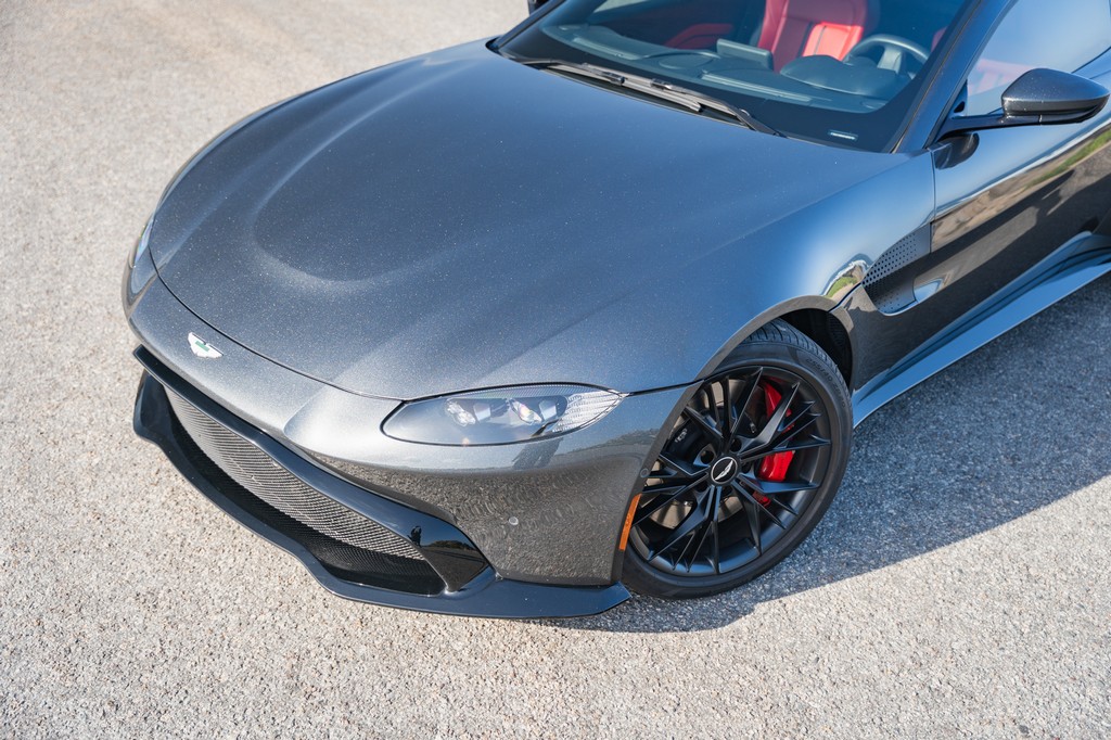 2021 Aston Martin Vantage Coupe - Image 5