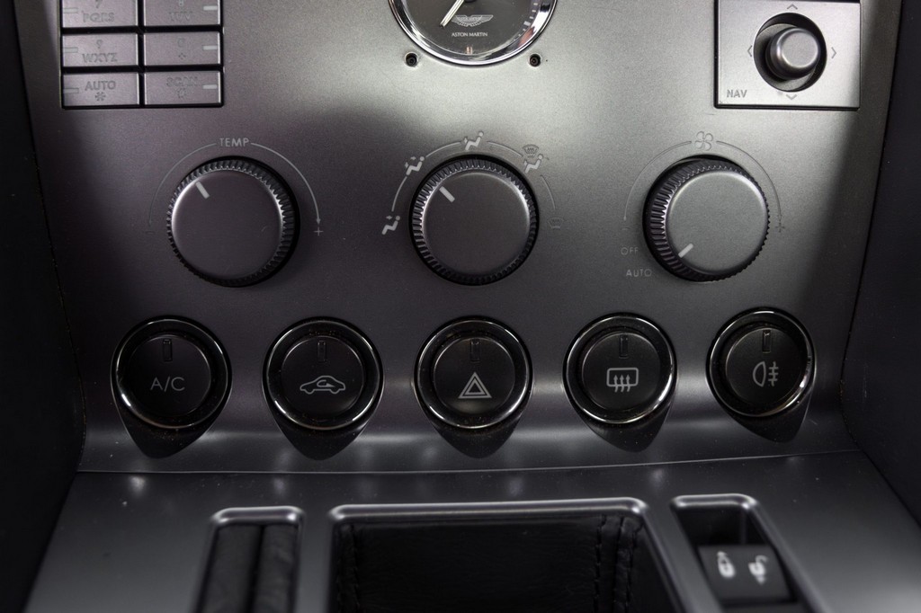 2005 Aston Martin DB9 - Image 24