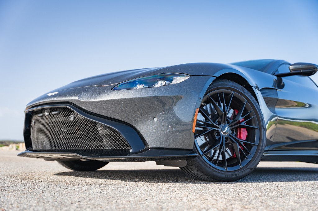 2021 Aston Martin Vantage Coupe - Image 7