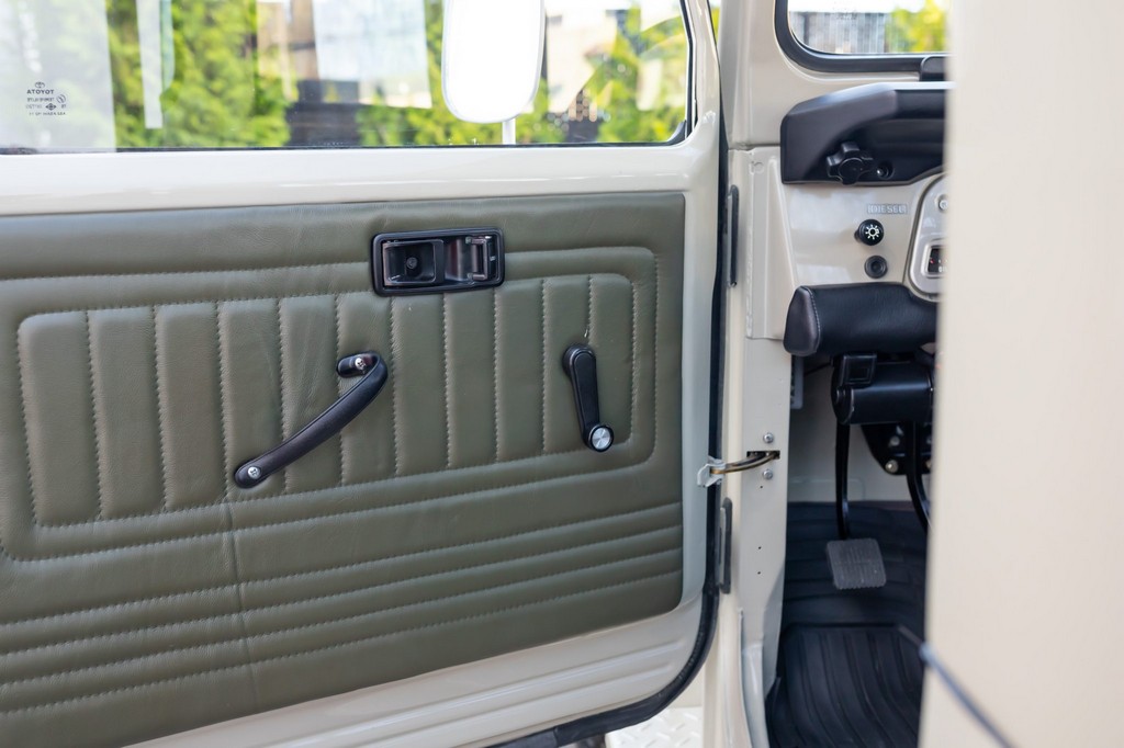 1984 Toyota Land Cruiser HJ47 Pickup - Image 36