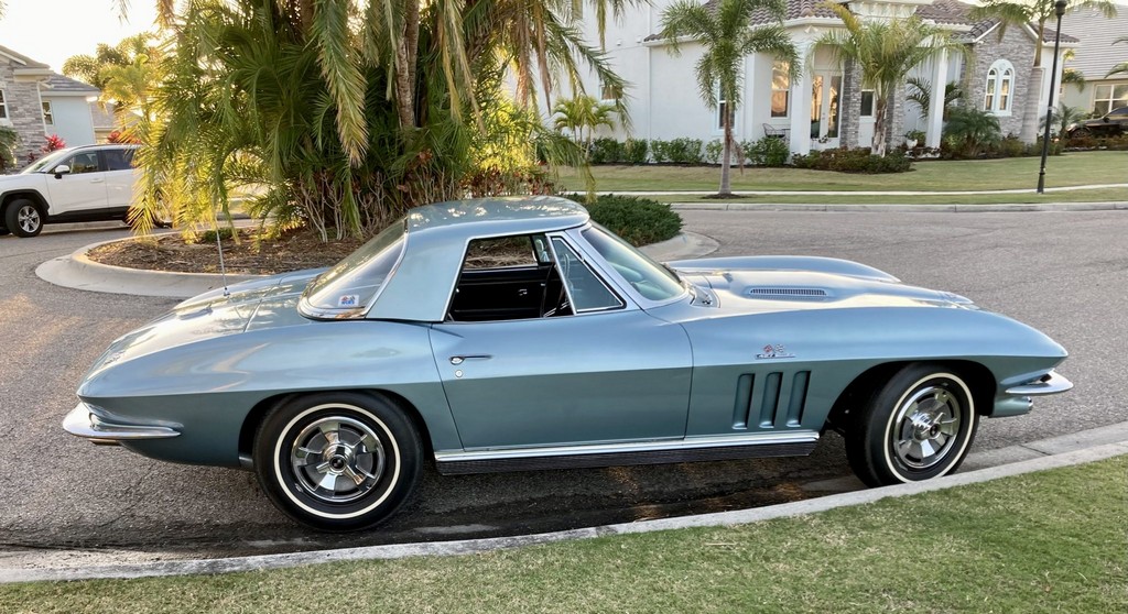 1966 Chevrolet Corvette Convertible 427/390 L36 4-Speed - Image 11
