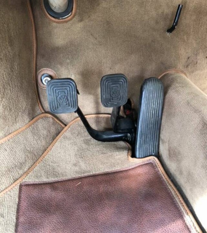 1958 Volkswagen Karmann Ghia 1200 - Image 12