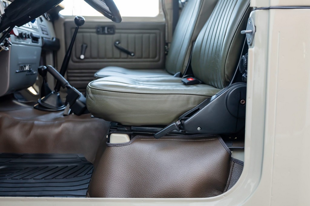 1984 Toyota Land Cruiser HJ47 Pickup - Image 39