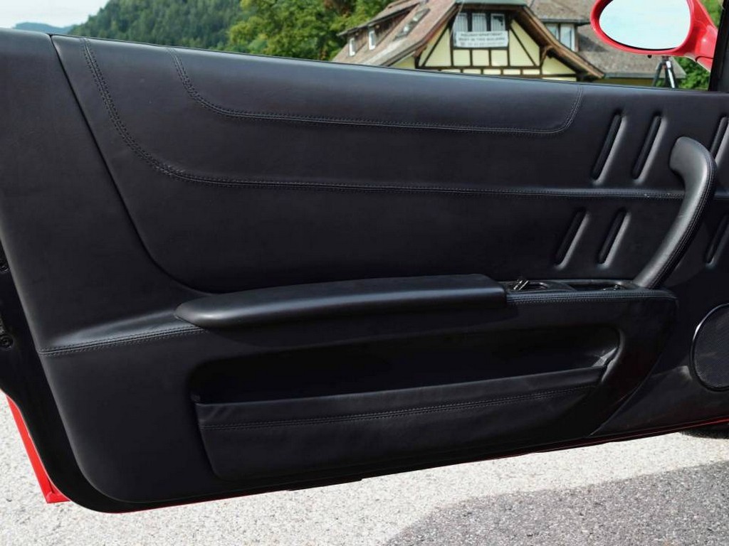 2002 Ferrari 575 Maranello F1 - Image 32