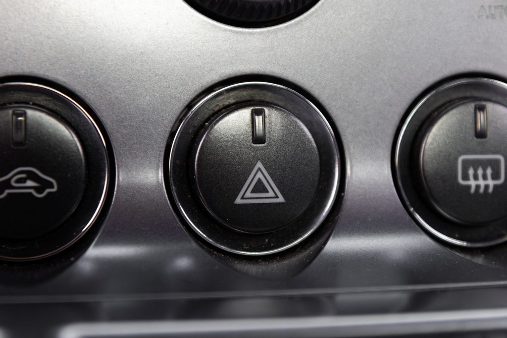 2005 Aston Martin DB9 - Image 30