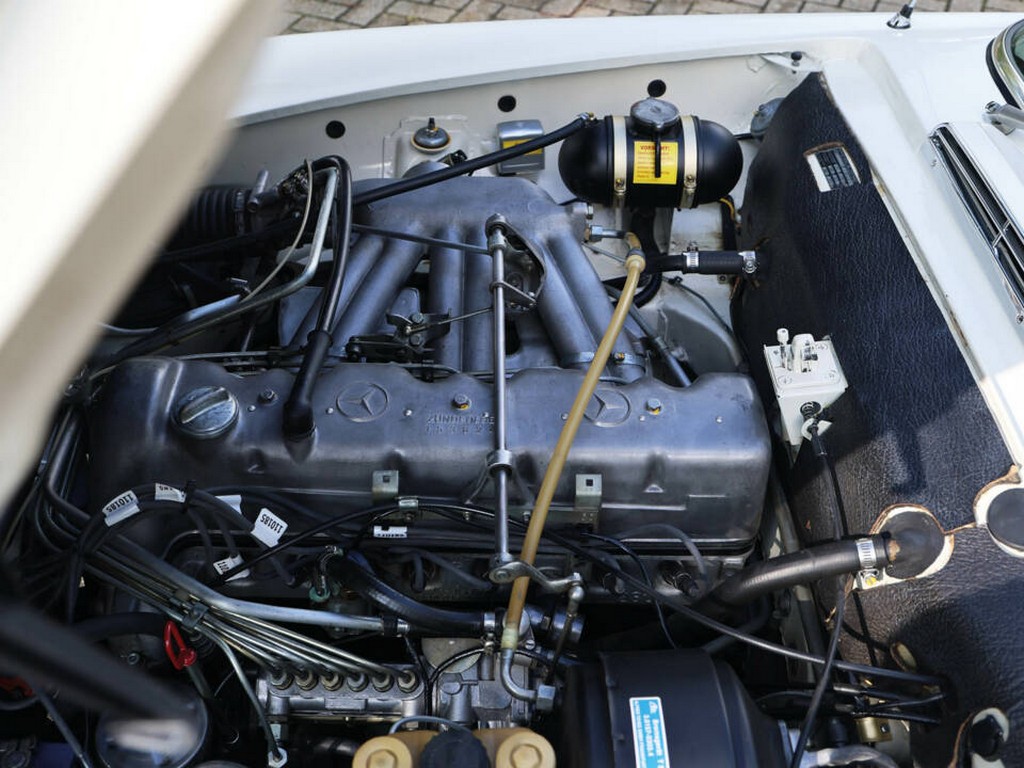 1969 Mercedes-Benz 280 SL “Pagoda” - Image 31