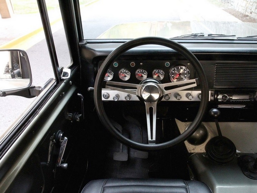 1970 International Scout 800A - Image 5