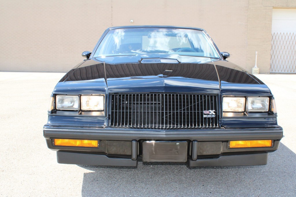 1987 Buick GNX - Image 30