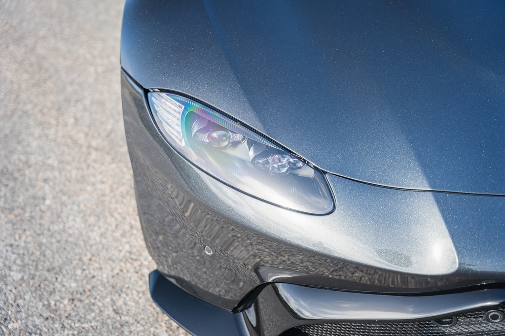 2021 Aston Martin Vantage Coupe - Image 19