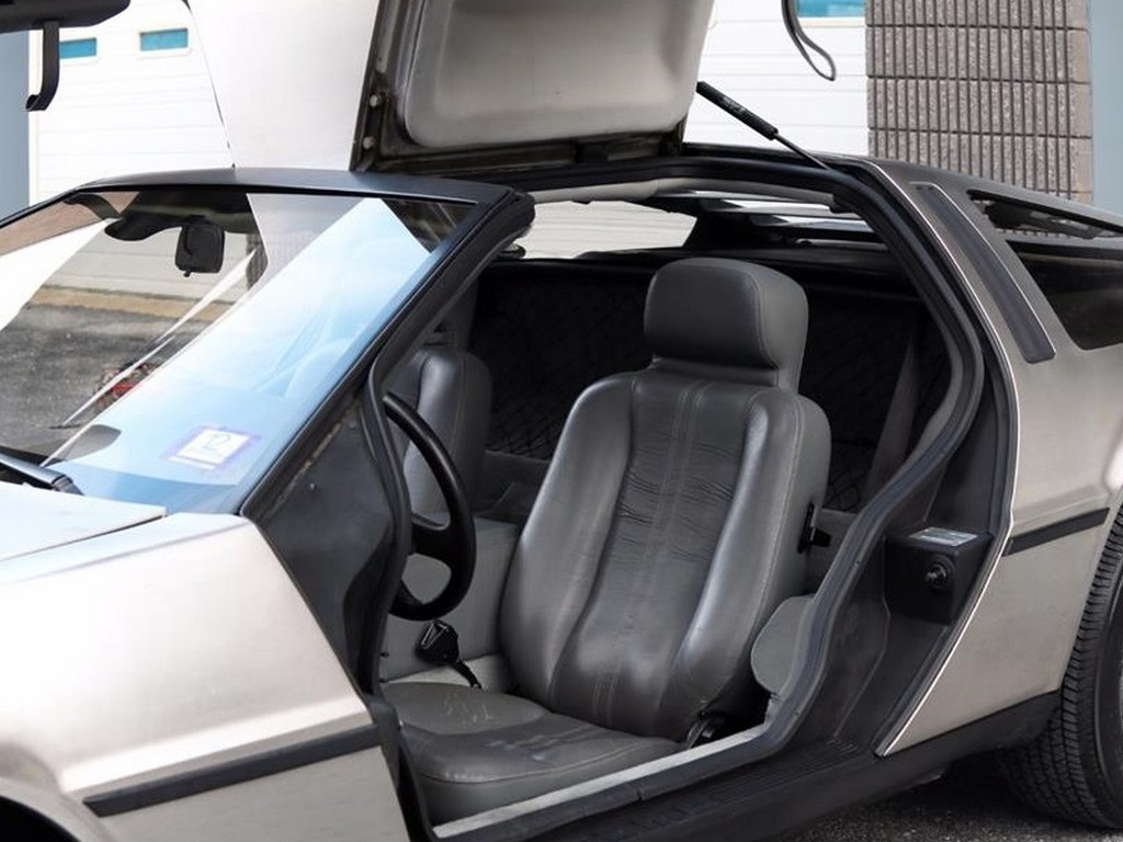 1983 DeLorean DMC‑12 - Image 39