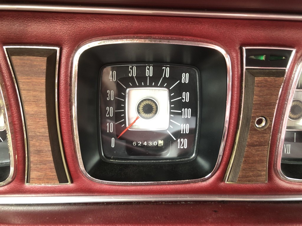 1971 Lincoln Continental Mark III - Image 28