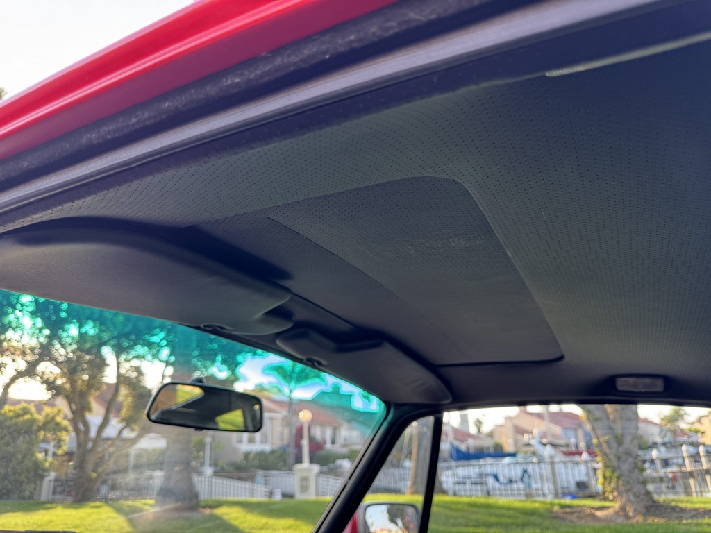 1991 Porsche 911 Carrera 2 Coupe - Image 38