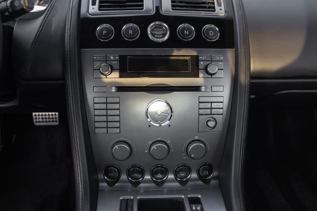 2005 Aston Martin DB9 - Image 38