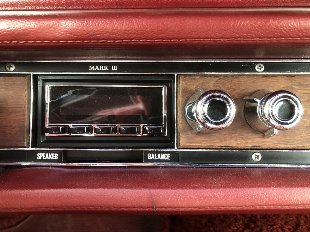 1971 Lincoln Continental Mark III - Image 30