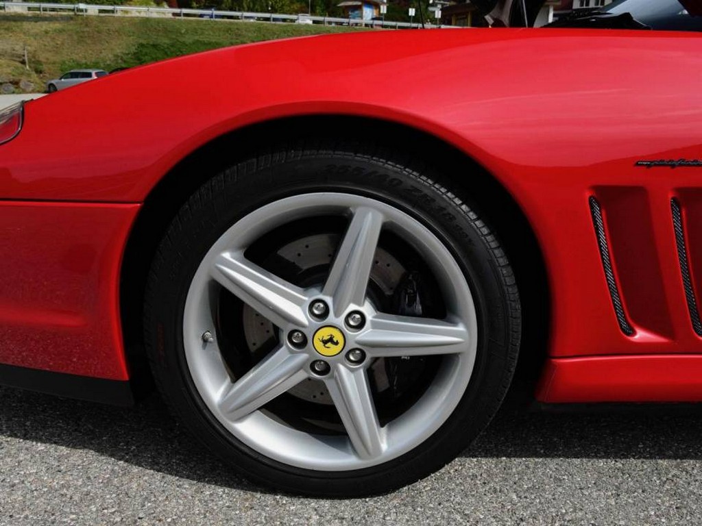 2002 Ferrari 575 Maranello F1 - Image 3