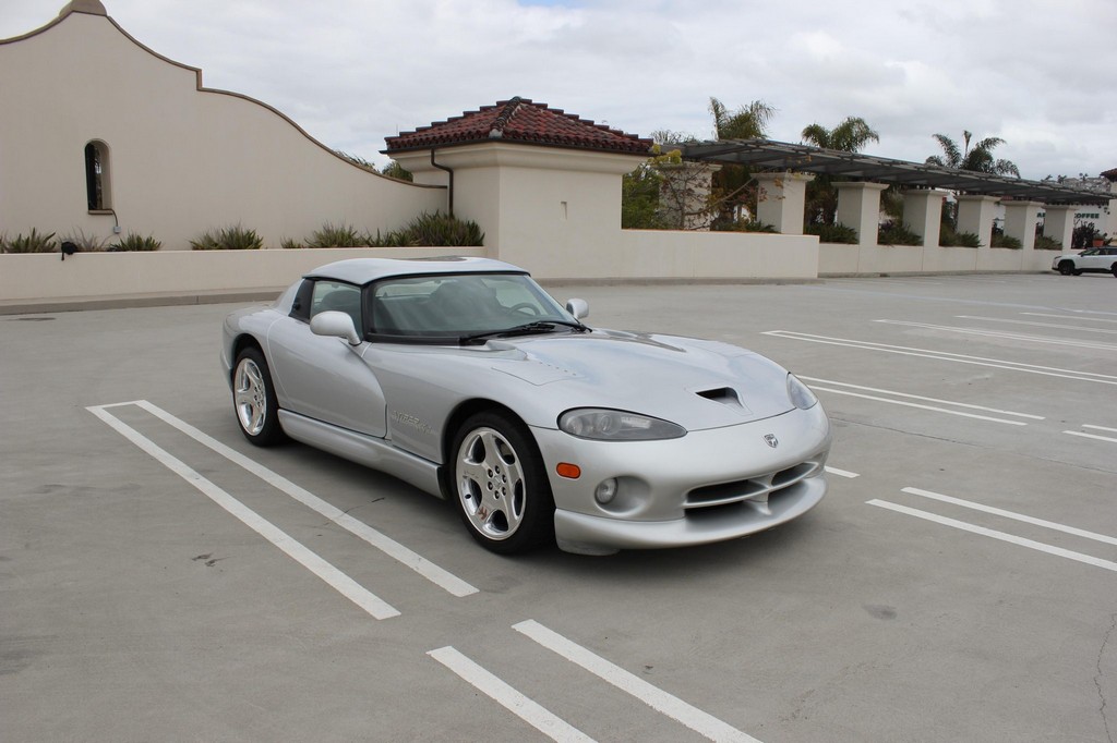 1999 Dodge Viper RT/10