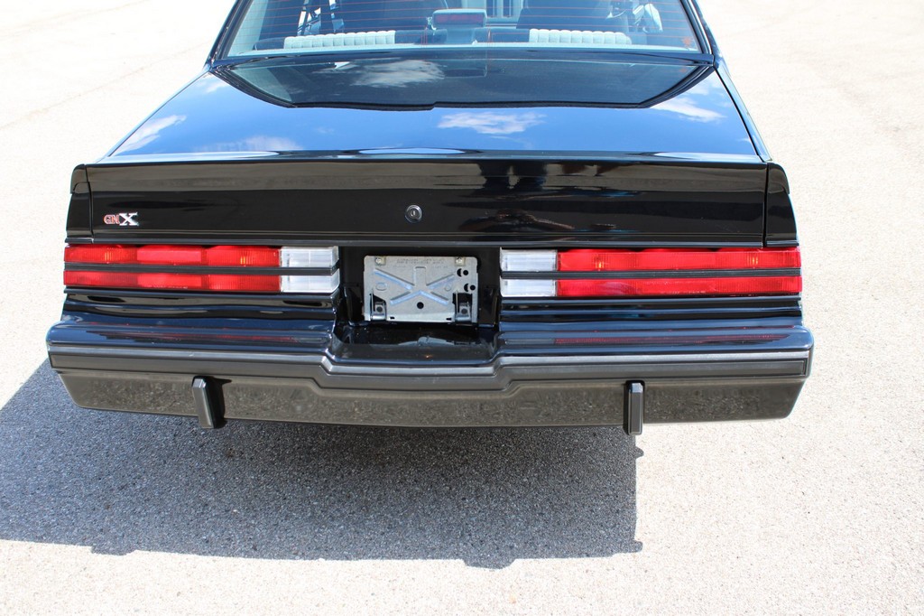 1987 Buick GNX - Image 33