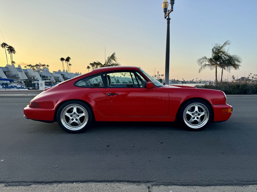 1991 Porsche 911 Carrera 2 Coupe - Image 43