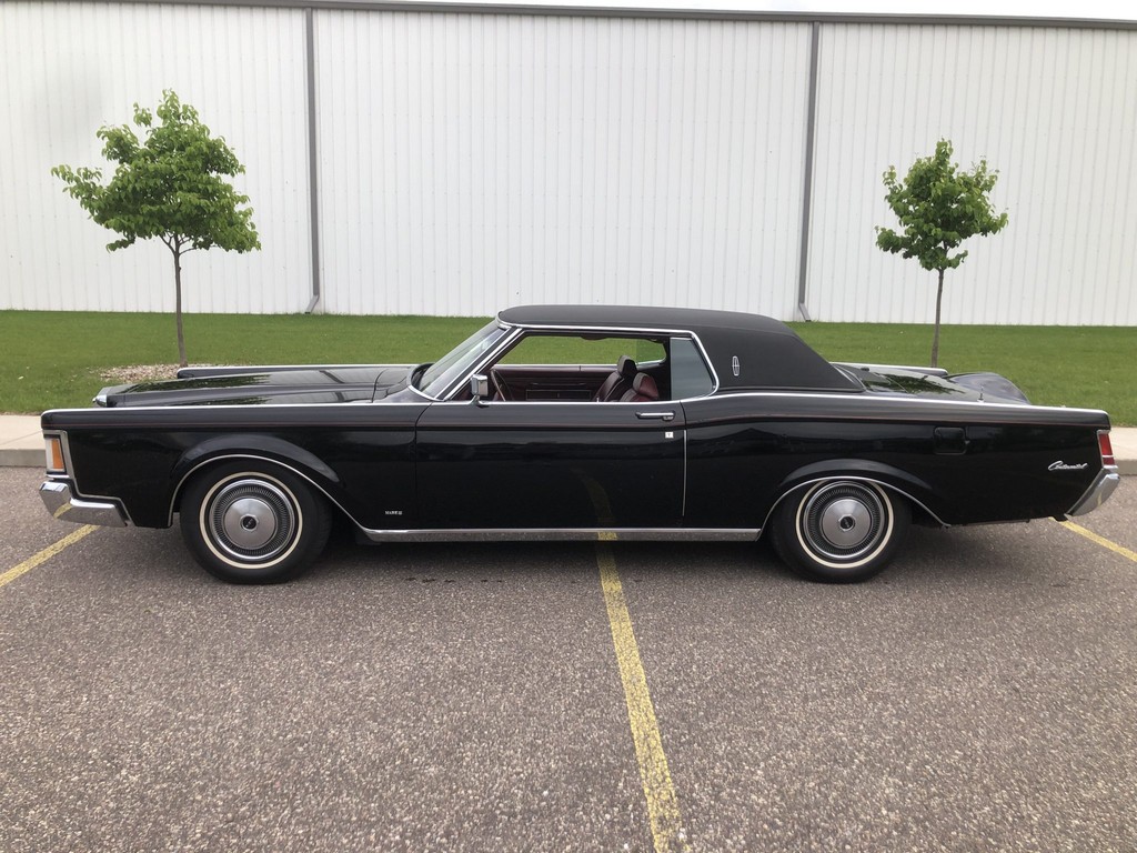 1971 Lincoln Continental Mark III - Image 38