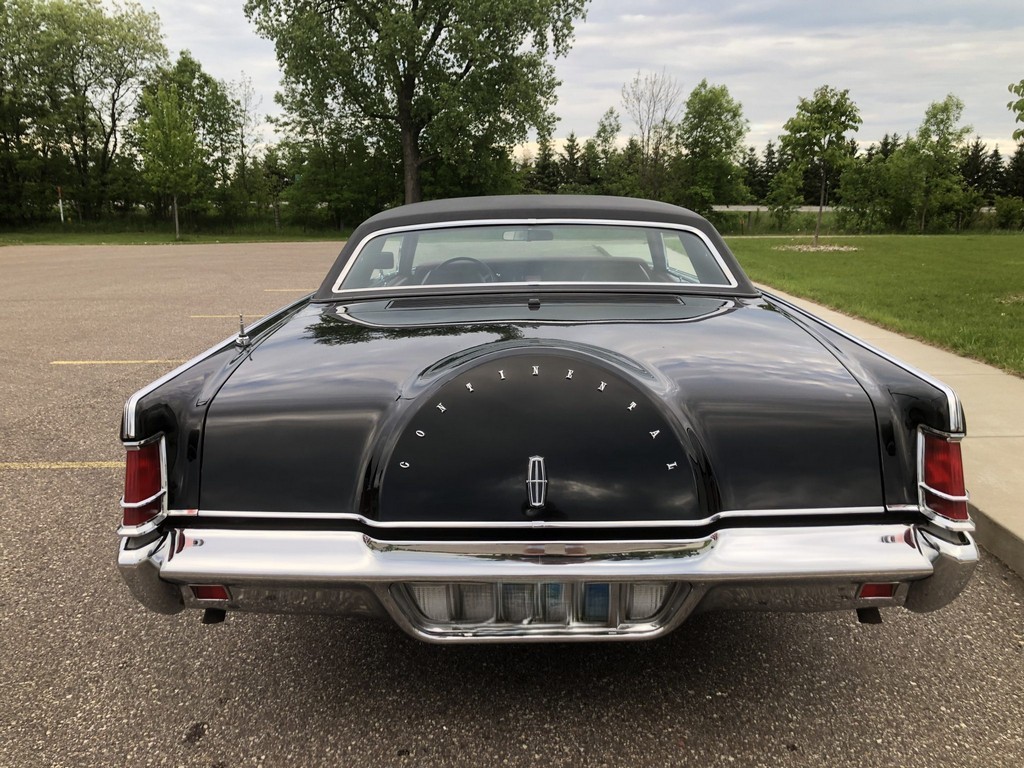 1971 Lincoln Continental Mark III - Image 40