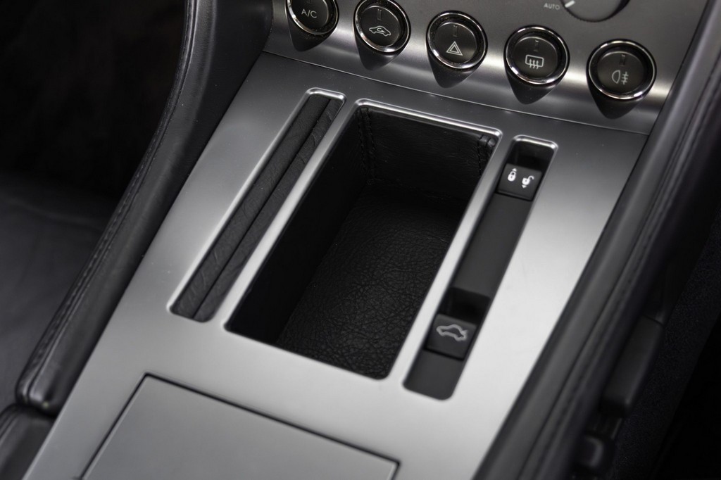 2005 Aston Martin DB9 - Image 49