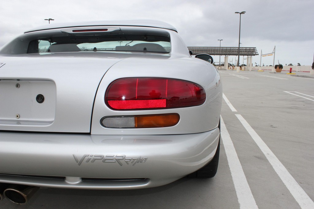 1999 Dodge Viper RT/10 - Image 41