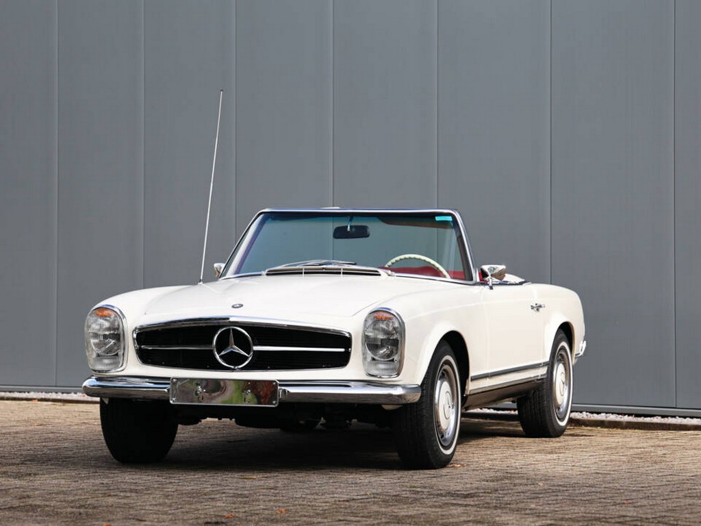 1969 Mercedes-Benz 280 SL “Pagoda”