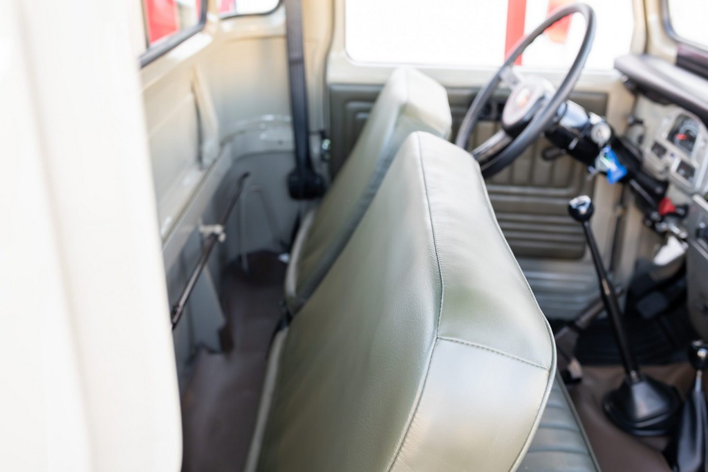 1984 Toyota Land Cruiser HJ47 Pickup - Image 61