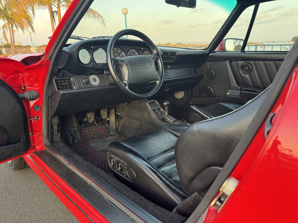 1991 Porsche 911 Carrera 2 Coupe - Image 49