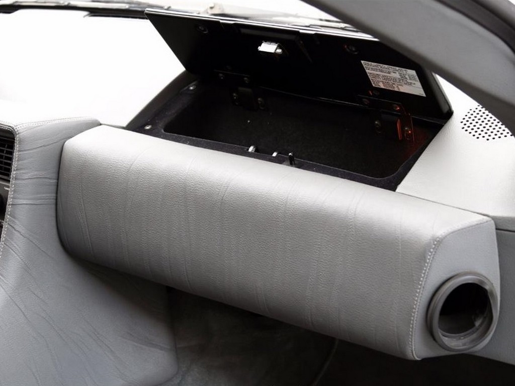 1983 DeLorean DMC‑12 - Image 57