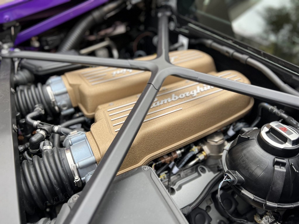 2023 Lamborghini Huracán STO - Image 2