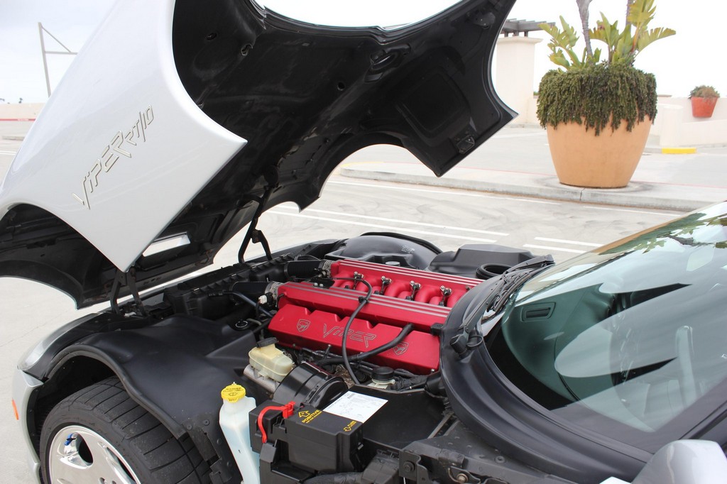 1999 Dodge Viper RT/10 - Image 49
