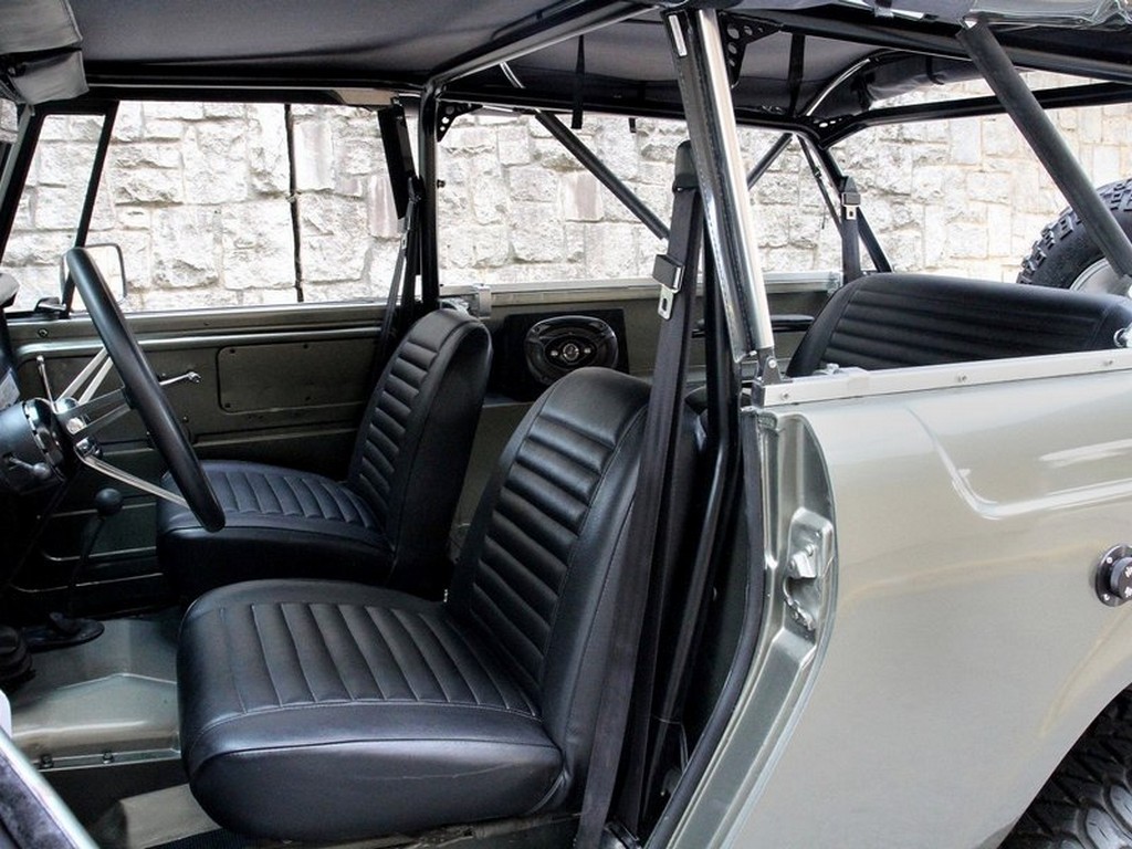 1970 International Scout 800A - Image 30