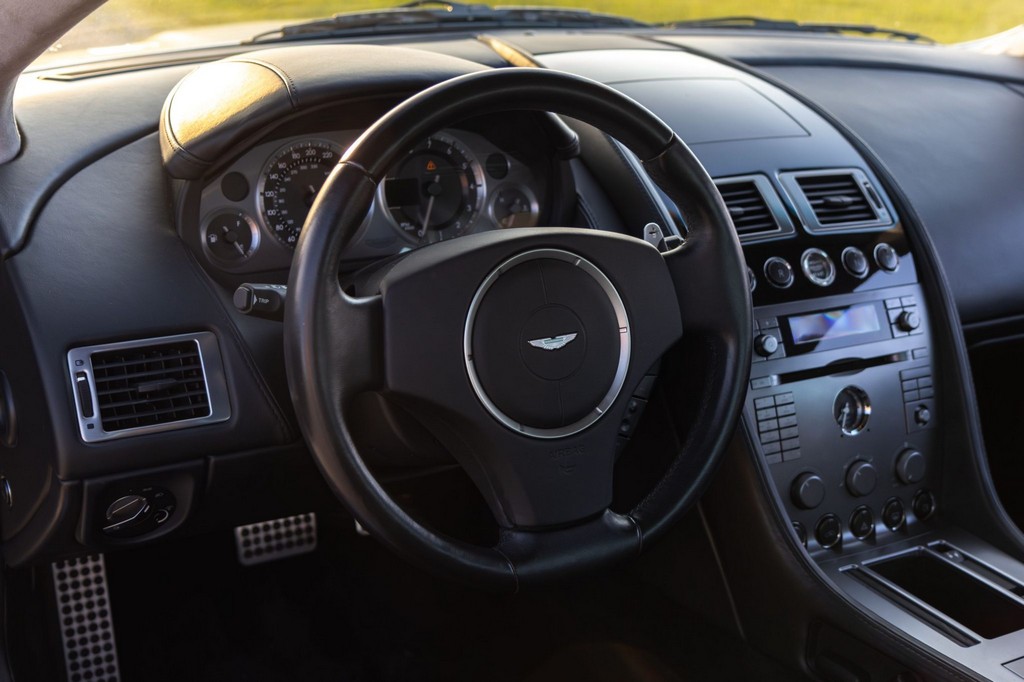 2005 Aston Martin DB9 - Image 61