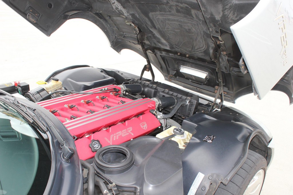 1999 Dodge Viper RT/10 - Image 53