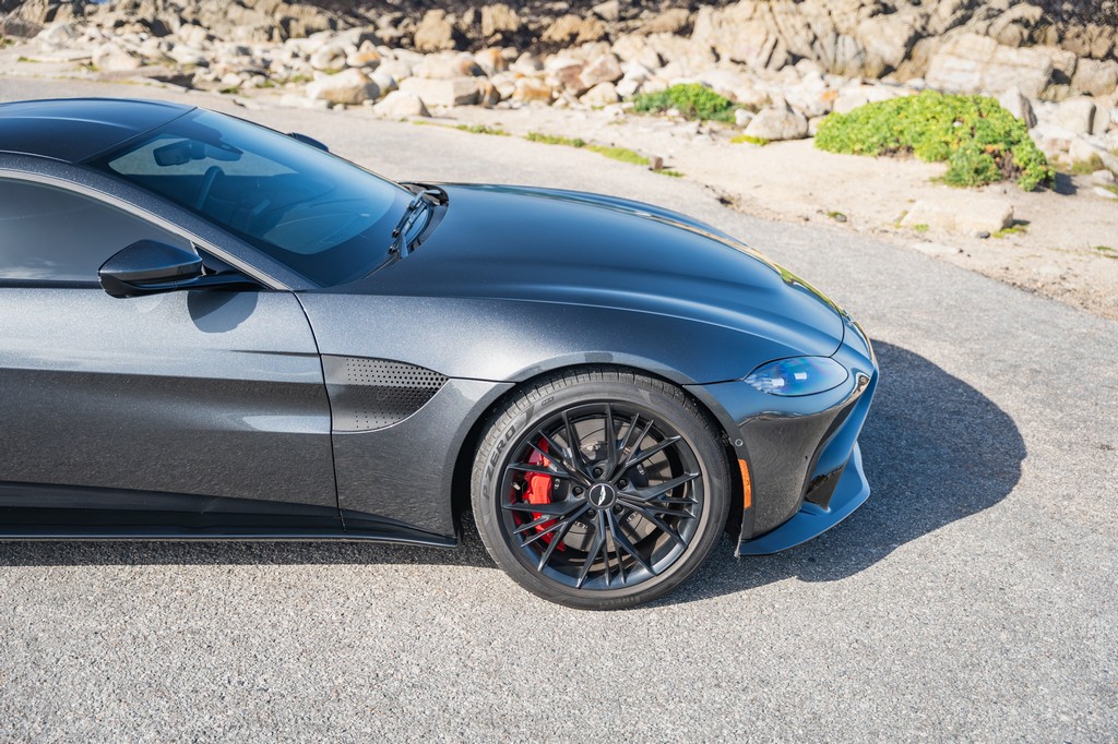 2021 Aston Martin Vantage Coupe - Image 46