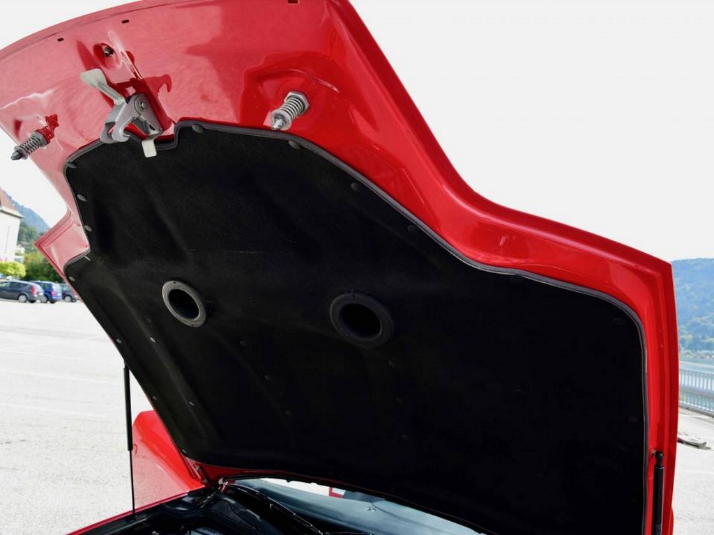 2002 Ferrari 575 Maranello F1 - Image 20