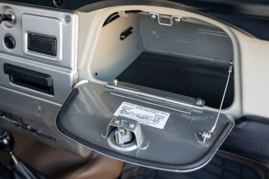 1984 Toyota Land Cruiser HJ47 Pickup - Image 77