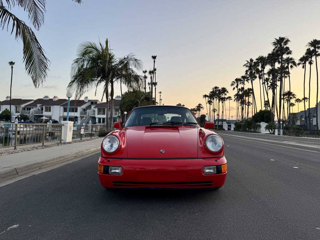 1991 Porsche 911 Carrera 2 Coupe