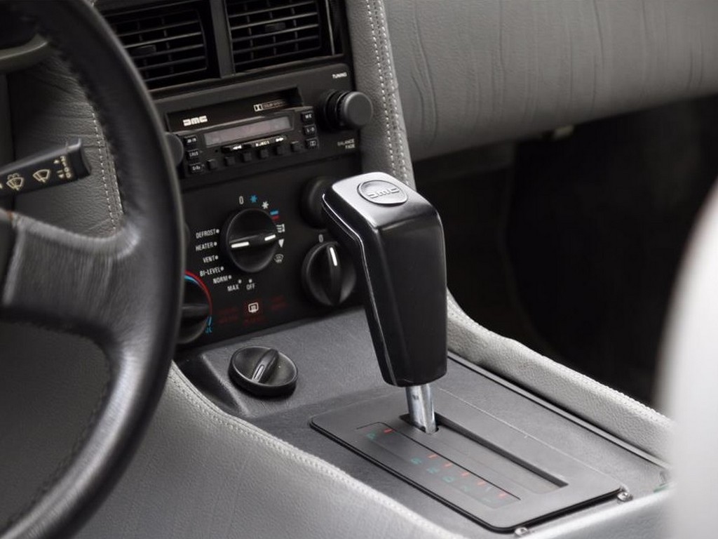 1983 DeLorean DMC‑12 - Image 12